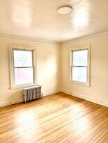 44 Underhill St, Unit 2W in Tuckahoe, NY - Building Photo