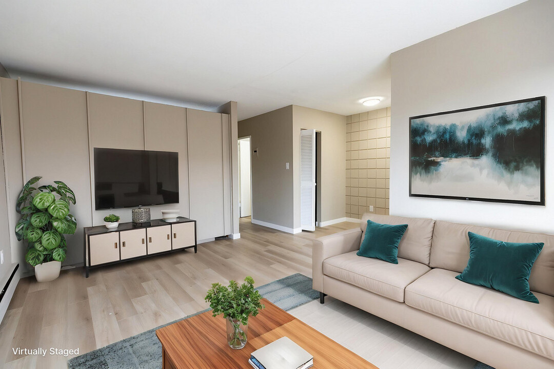 Elbow Mission Apartments in Calgary, AB - Building Photo