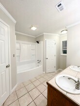 405 Goodhope Rd in West Monroe, LA - Foto de edificio - Building Photo