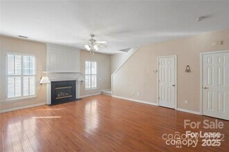 8212 Gossomer Bay Dr in Charlotte, NC - Building Photo - Building Photo