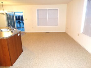 150 Mount Olive Ln in Ephrata, PA - Building Photo - Building Photo