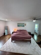 1370 Centra Villa Dr SW in Atlanta, GA - Building Photo - Building Photo