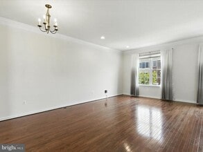 42896 Pamplin Terrace in Chantilly, VA - Building Photo - Building Photo