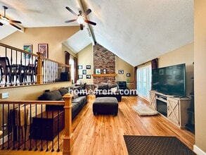 8600 Alden Ln in Lenexa, KS - Building Photo - Building Photo