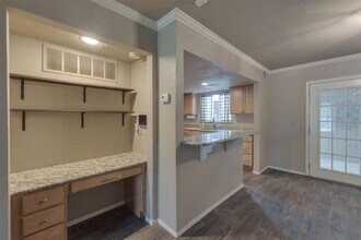 6500 N Grand Blvd in Oklahoma City, OK - Building Photo - Building Photo