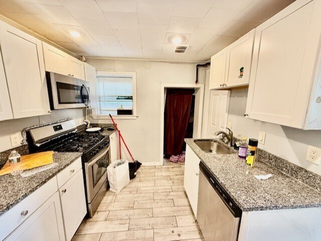 136 Bow St in Medford, MA - Building Photo - Building Photo