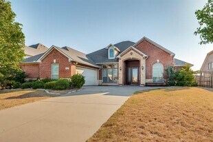 626 Saddlebrook Dr in Desoto, TX - Building Photo