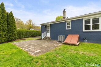 40 Beacon View Dr in Fairfield, CT - Building Photo - Building Photo