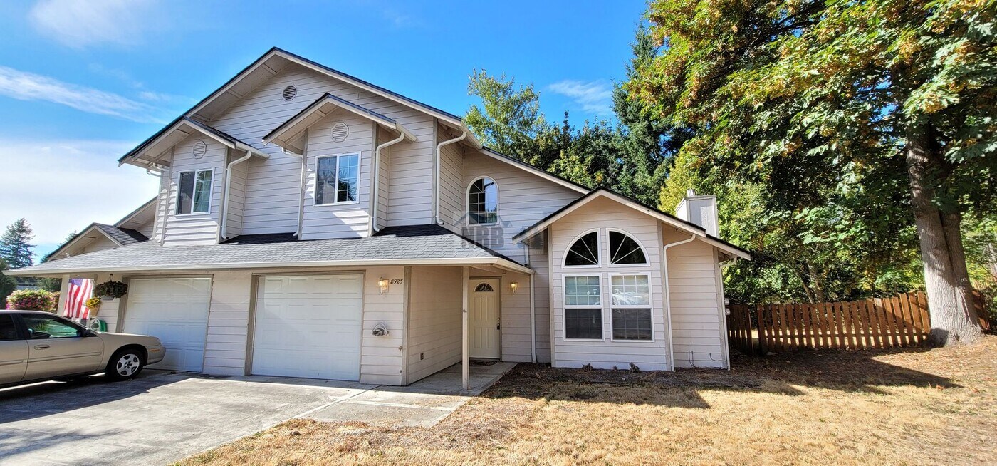 8923 345th St Ct S in Roy, WA - Building Photo