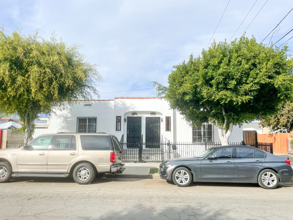 519 E Dayman St in Long Beach, CA - Building Photo