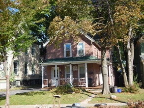 715 S Beech St in Syracuse, NY - Building Photo - Building Photo