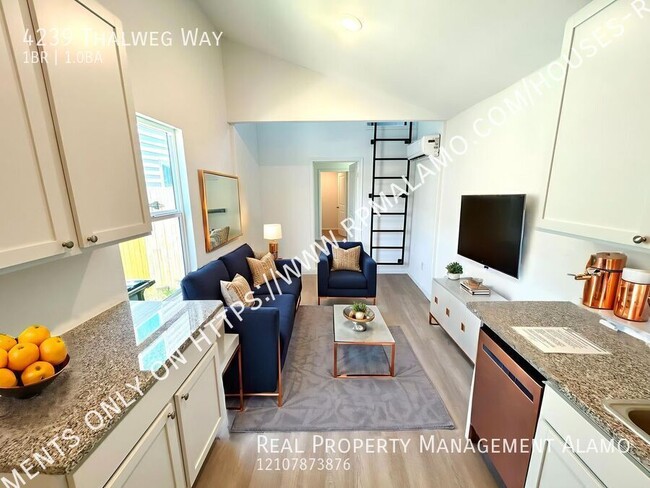 4239 Thalweg Way in San Antonio, TX - Building Photo - Building Photo