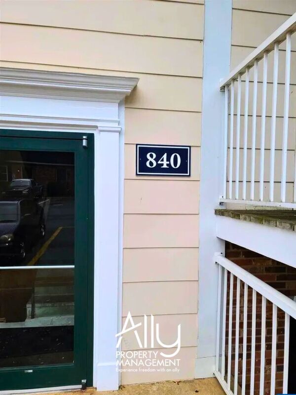 840 Runnel Ct in Charlottesville, VA - Building Photo - Building Photo