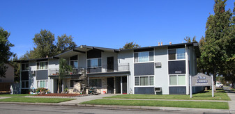 900 Broadway St Apartments