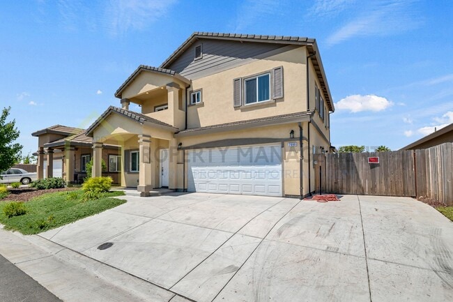 7460 Phan Ln in Sacramento, CA - Building Photo - Building Photo
