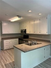 1369 Old Virginia Ct SE in Marietta, GA - Building Photo - Building Photo