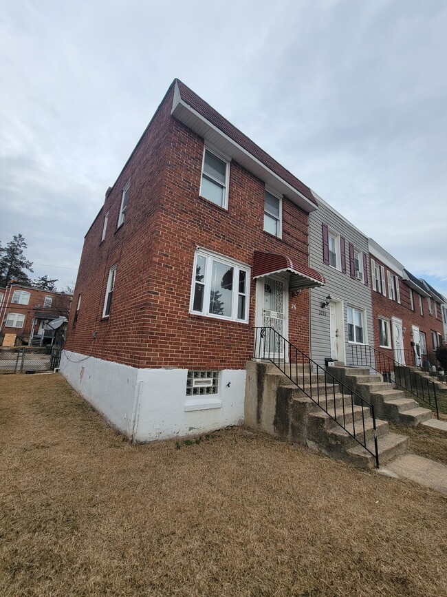 3226 Westmont Ave in Baltimore, MD - Foto de edificio - Building Photo