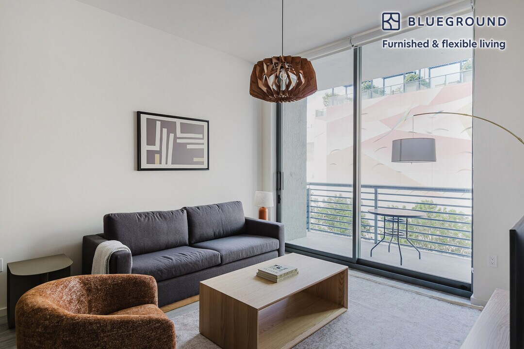 452 NE 31st St-Unit -FL4-ID114 in Miami, FL - Building Photo