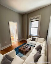 20 Chelsea St, Unit 2 in Boston, MA - Building Photo