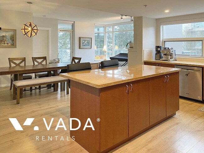 9266 University Crescent in Burnaby, BC - Building Photo - Building Photo