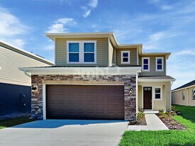 2214 Saffron Walden Dr in Plant City, FL - Building Photo