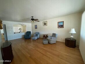 12015 N Hillcrest Dr in Sun City, AZ - Foto de edificio - Building Photo