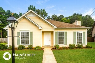 2007 Plantation Pkwy in Moody, AL - Building Photo