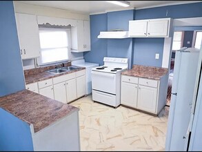 428 Matthews St in Rocky Mount, NC - Building Photo - Building Photo
