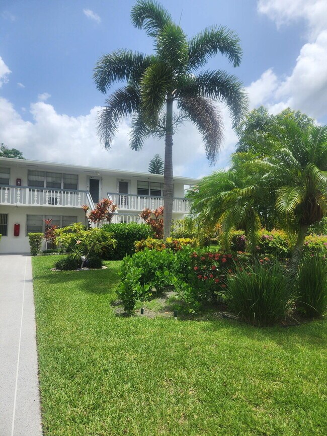 346 Windsor N in West Palm Beach, FL - Building Photo - Building Photo