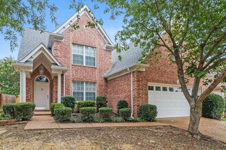 205 Magnolia Garden Ln in Oakland, TN - Building Photo - Building Photo