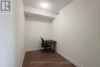 349 Rathburn Rd W in Mississauga, ON - Building Photo - Building Photo