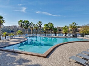 Carlton Arms North in Tampa, FL - Foto de edificio - Building Photo