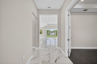 10904 Stellar Cir in Palm Beach Gardens, FL - Building Photo - Building Photo