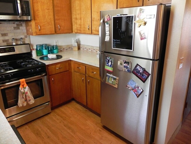 property at 810 Warner Ave