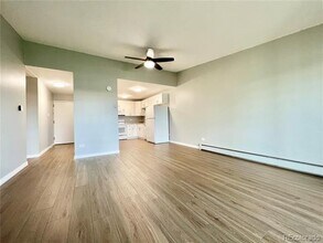 675 S Alton Way in Denver, CO - Building Photo - Building Photo