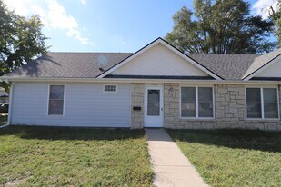 1304 N Jefferson St in Junction City, KS - Building Photo