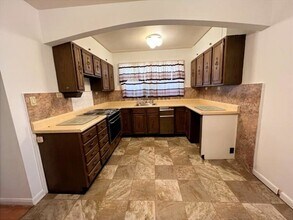 6152 Victoria Ave in St. Louis, MO - Building Photo - Building Photo