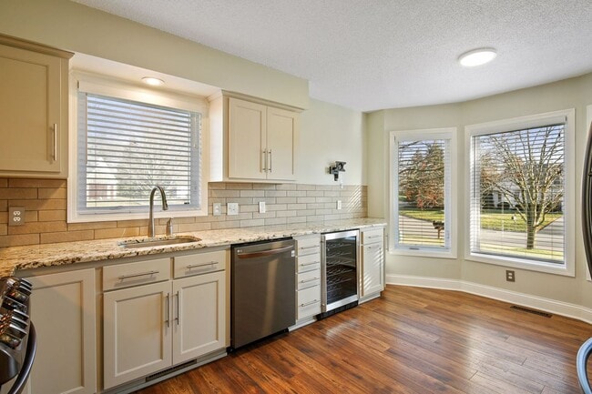 property at 13884 Fountain Ct