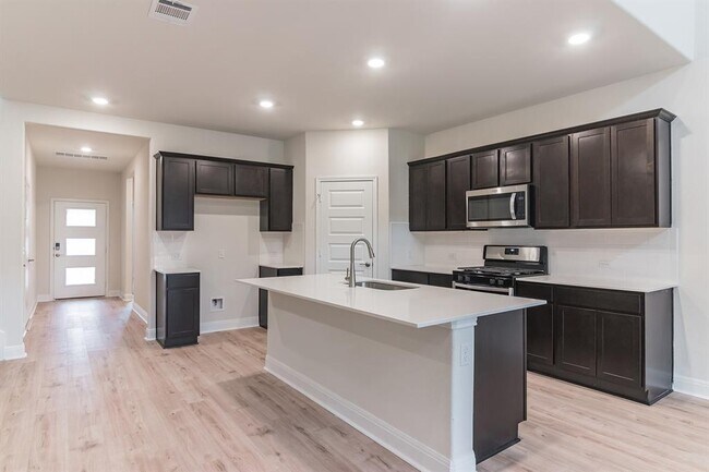 17900 Trieste Dr in Pflugerville, TX - Building Photo - Building Photo