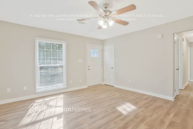 721 Utoy Cir SW in Atlanta, GA - Building Photo - Building Photo