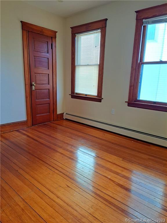 31 Miller St, Unit 1 in New Britain, CT - Building Photo - Building Photo