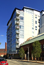 Stonebridge Plaza Condominiums in Cleveland, OH - Building Photo - Building Photo