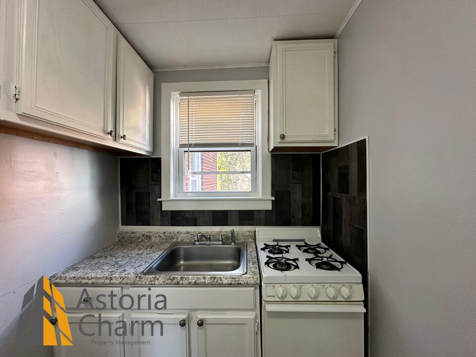 4110 Audrey Ave in Baltimore, MD - Building Photo