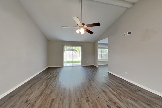 635 Stonewall Dr in Richmond, TX - Building Photo - Building Photo