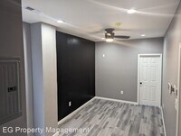 883 N Preston St photo'