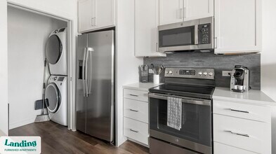 5511 Caprock Smt Dr, Unit 5413 in Bee Cave, TX - Building Photo - Building Photo