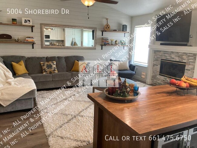 5004 Shorebird Dr in Bakersfield, CA - Foto de edificio - Building Photo