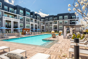 Avalon Residences at the Hingham Shipyard Apartments