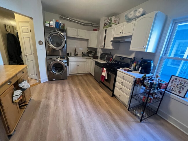 property at 6 Wise St