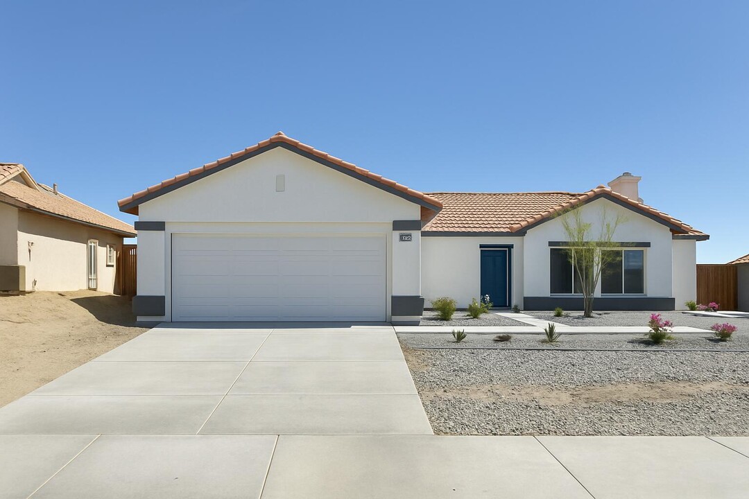 31580 Vía Pared in Thousand Palms, CA - Building Photo